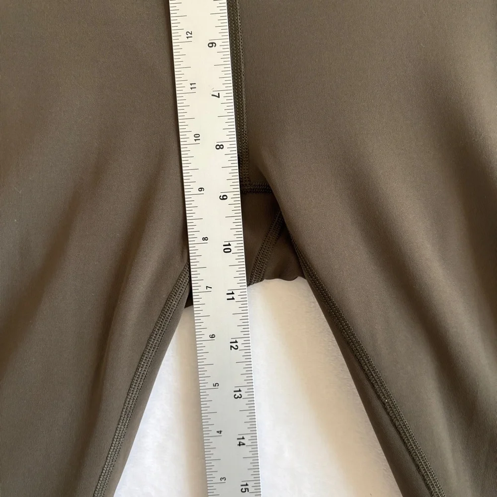 Lululemon green Wunder‎ Under High-Rise Tight leggings size 4